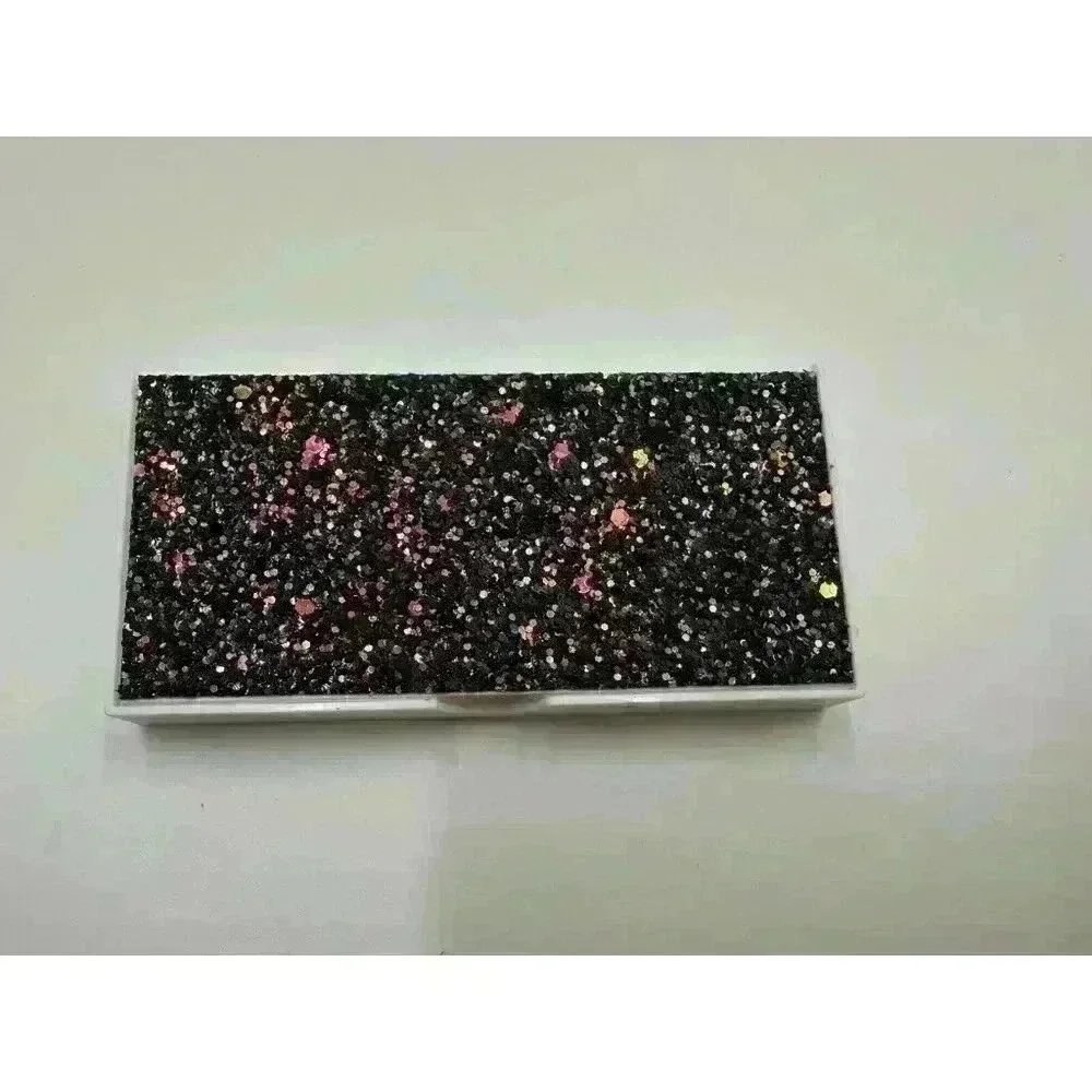 Clinique Limited Edition Twinkle Eye & Cheek Palette (New Without Box)